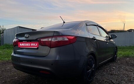 KIA Rio III рестайлинг, 2015 год, 950 000 рублей, 4 фотография