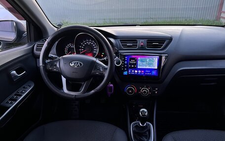 KIA Rio III рестайлинг, 2015 год, 950 000 рублей, 10 фотография