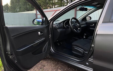 KIA Rio III рестайлинг, 2015 год, 950 000 рублей, 16 фотография