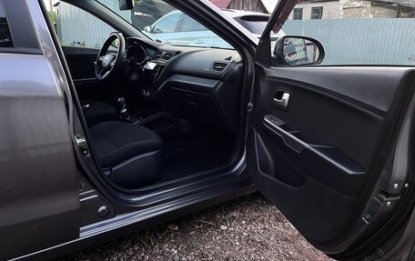 KIA Rio III рестайлинг, 2015 год, 950 000 рублей, 17 фотография