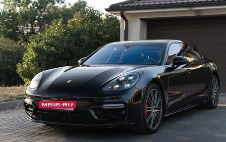 Porsche Panamera II рестайлинг, 2021 год, 20 000 000 рублей, 2 фотография