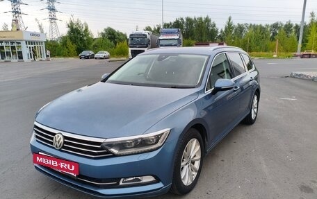 Volkswagen Passat B8 рестайлинг, 2015 год, 1 590 000 рублей, 2 фотография
