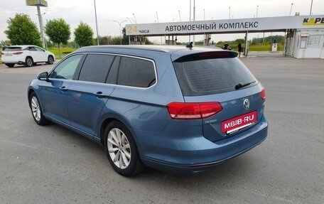 Volkswagen Passat B8 рестайлинг, 2015 год, 1 590 000 рублей, 4 фотография