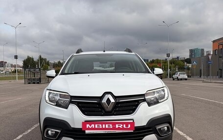Renault Sandero II рестайлинг, 2021 год, 1 600 000 рублей, 7 фотография