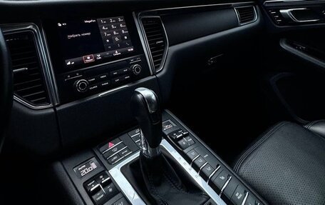 Porsche Macan I рестайлинг, 2017 год, 3 100 000 рублей, 9 фотография