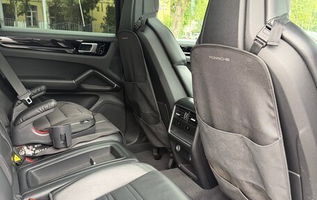 Porsche Cayenne III, 2019 год, 8 300 000 рублей, 10 фотография