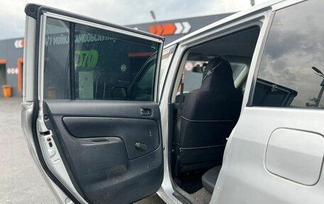 Toyota Probox I, 2005 год, 300 000 рублей, 11 фотография