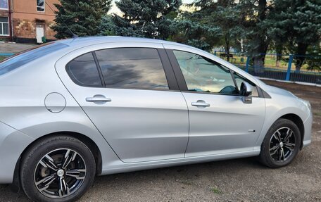 Peugeot 408 I рестайлинг, 2015 год, 1 300 000 рублей, 2 фотография