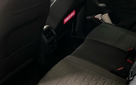 Volkswagen Tiguan II, 2021 год, 2 690 000 рублей, 7 фотография