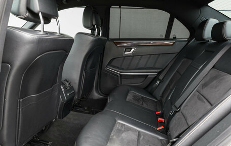 Mercedes-Benz E-Класс, 2012 год, 1 499 000 рублей, 13 фотография