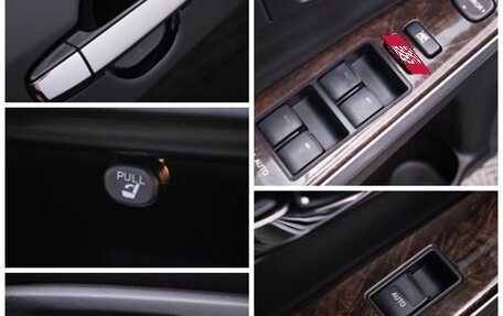 Toyota Camry, 2018 год, 1 800 000 рублей, 17 фотография