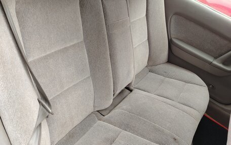 Mazda Millenia I рестайлинг, 2000 год, 200 000 рублей, 9 фотография
