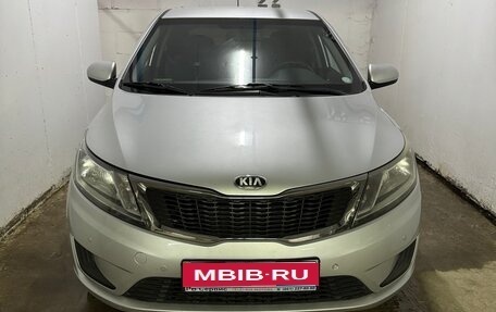 KIA Rio III рестайлинг, 2013 год, 950 000 рублей, 1 фотография