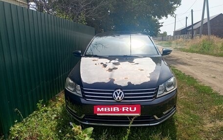 Volkswagen Passat B7, 2011 год, 889 000 рублей, 3 фотография