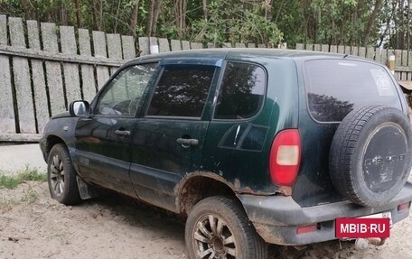 Chevrolet Niva I рестайлинг, 2005 год, 160 000 рублей, 2 фотография