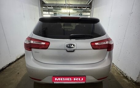 KIA Rio III рестайлинг, 2013 год, 950 000 рублей, 2 фотография