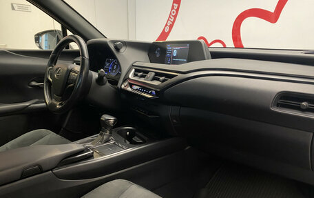 Lexus UX I, 2019 год, 2 940 000 рублей, 8 фотография