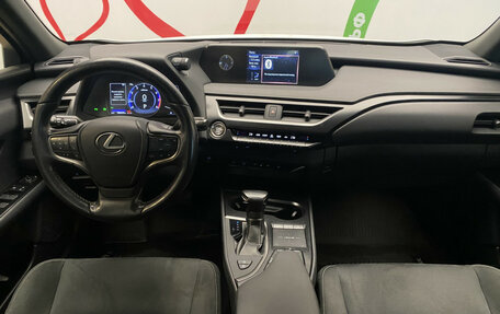 Lexus UX I, 2019 год, 2 940 000 рублей, 11 фотография