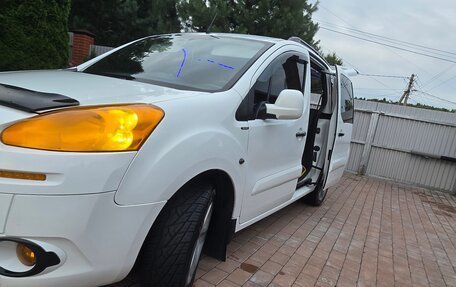 Peugeot Partner II рестайлинг 2, 2013 год, 1 100 000 рублей, 3 фотография