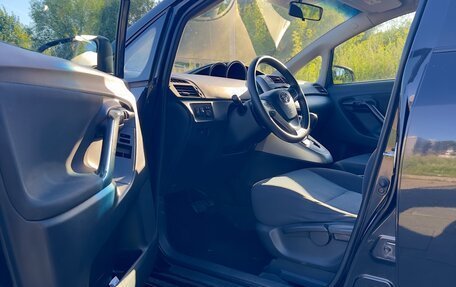 Toyota Verso I, 2013 год, 1 050 000 рублей, 8 фотография