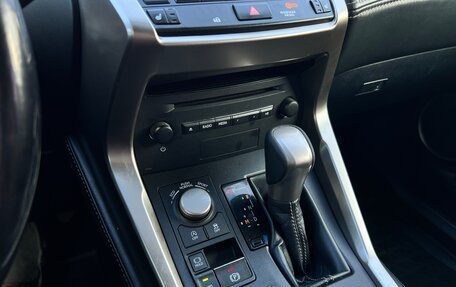 Lexus NX I, 2017 год, 1 850 000 рублей, 21 фотография