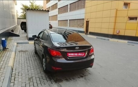 Hyundai Solaris II рестайлинг, 2016 год, 600 000 рублей, 4 фотография