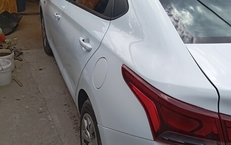 Hyundai Solaris II рестайлинг, 2019 год, 895 000 рублей, 5 фотография