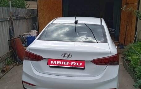 Hyundai Solaris II рестайлинг, 2019 год, 895 000 рублей, 3 фотография
