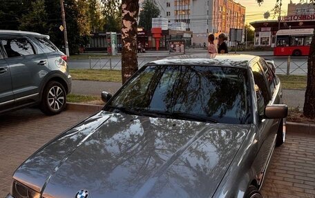 BMW 3 серия, 1997 год, 500 000 рублей, 3 фотография