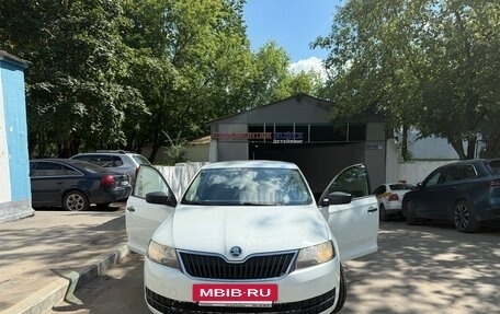 Skoda Rapid I, 2016 год, 1 100 000 рублей, 7 фотография