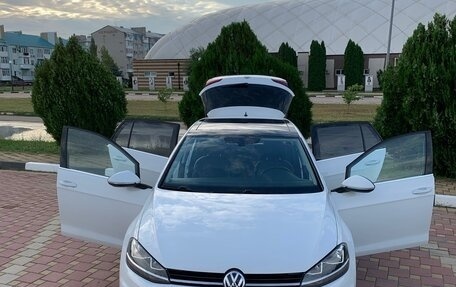 Volkswagen Golf VII, 2020 год, 2 200 000 рублей, 7 фотография