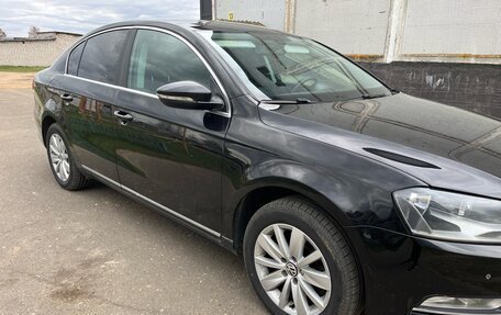 Volkswagen Passat B7, 2011 год, 770 000 рублей, 3 фотография