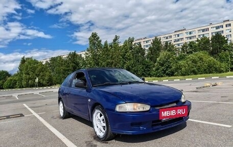 Mitsubishi Colt VI рестайлинг, 1999 год, 120 000 рублей, 2 фотография