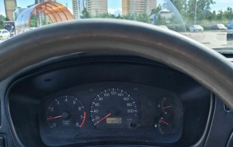 Mitsubishi Colt VI рестайлинг, 1999 год, 120 000 рублей, 4 фотография