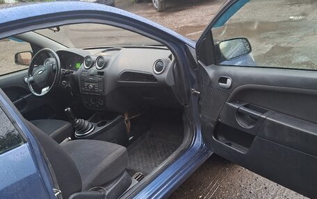 Ford Fiesta, 2006 год, 350 000 рублей, 5 фотография