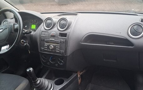 Ford Fiesta, 2006 год, 350 000 рублей, 9 фотография