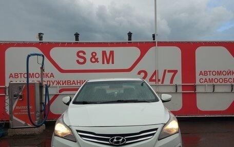 Hyundai Solaris II рестайлинг, 2016 год, 650 000 рублей, 20 фотография