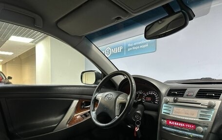 Toyota Camry, 2008 год, 1 020 000 рублей, 13 фотография