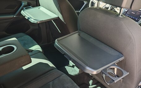 Volkswagen Tiguan II, 2018 год, 2 400 000 рублей, 9 фотография
