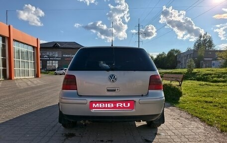 Volkswagen Golf IV, 1998 год, 400 000 рублей, 6 фотография
