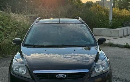 Ford Focus II рестайлинг, 2010 год, 520 000 рублей, 2 фотография