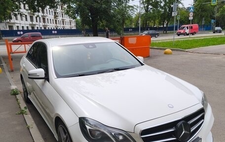 Mercedes-Benz E-Класс, 2014 год, 1 950 000 рублей, 1 фотография