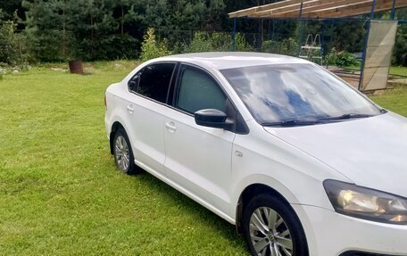 Volkswagen Polo VI (EU Market), 2014 год, 750 000 рублей, 3 фотография