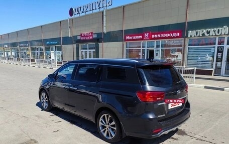 KIA Carnival III, 2019 год, 2 700 000 рублей, 4 фотография