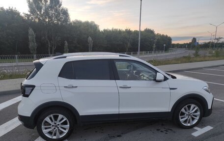 Volkswagen T-Cross I, 2021 год, 2 100 000 рублей, 4 фотография