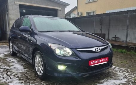 Hyundai i30 I, 2010 год, 700 000 рублей, 2 фотография