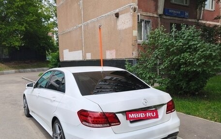 Mercedes-Benz E-Класс, 2014 год, 1 950 000 рублей, 5 фотография