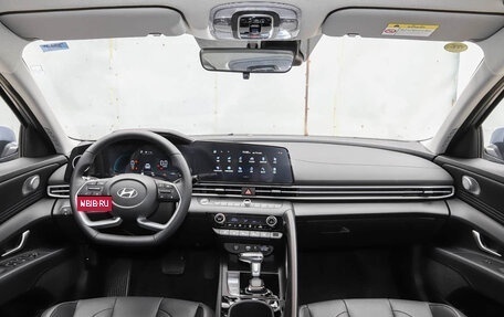 Hyundai Elantra, 2026 год, 2 100 000 рублей, 10 фотография