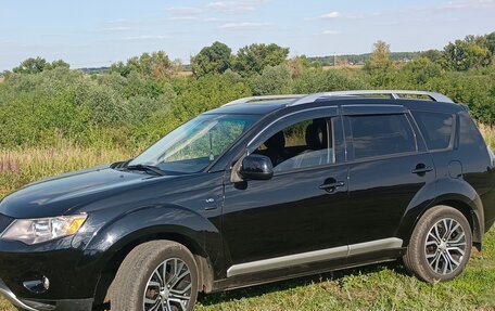 Mitsubishi Outlander III рестайлинг 3, 2008 год, 1 149 000 рублей, 2 фотография