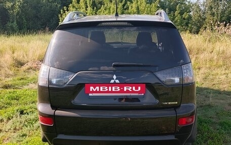 Mitsubishi Outlander III рестайлинг 3, 2008 год, 1 149 000 рублей, 5 фотография